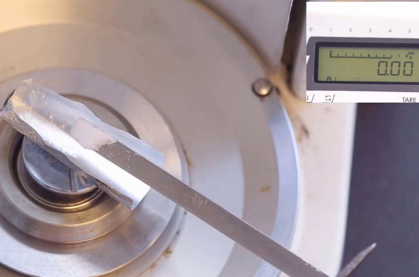 Microbalance Weighing